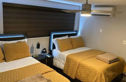 Spacious Private Room Close to Miami Attractions - Photo 1