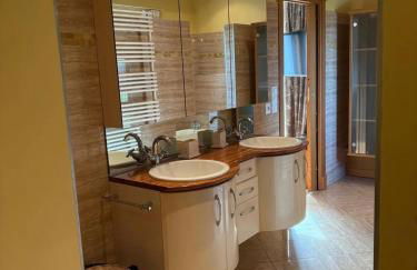 Cosy house with jacuzzi in Zugarramurdi - Foto 16