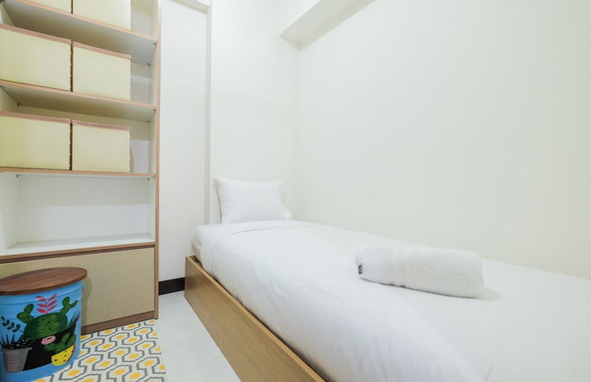 Spacious and Comfortable 2BR Cinere Resort Apartment - Photo 4