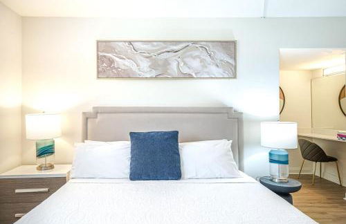 Coastal Escape Walk to Beach Pool and Gym - Photo 17