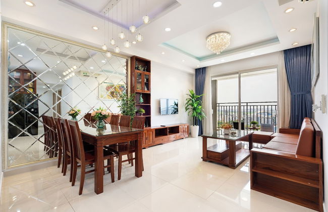 Golden Mansion - Transit Apt Free POOL & GYM - Photo 41