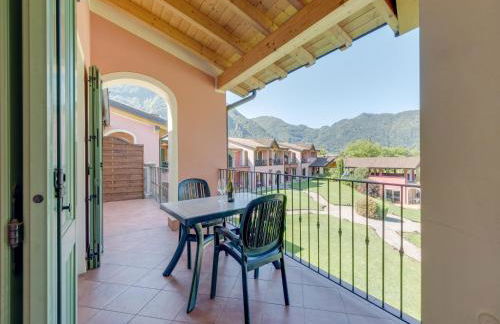 Spacious apartment in Idro with shared pool - Foto 95