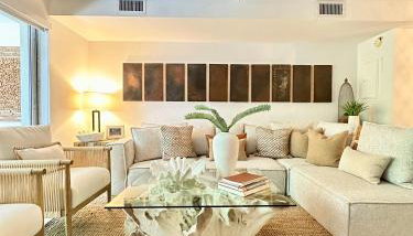 Villa Valbuena Palm Oasis In-Laws Quarters 4-Story Unit With Rooftop Retreat - Foto 2