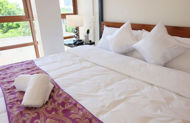 The Tavern Villas at Orchid Gardens - Photo 4