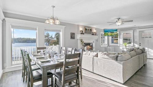 Grand Getaway with Private Dock near Coconuts - Foto 5