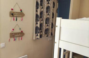 Maisonnette cosy avec Piscine golf et océan à vélo - Foto 10