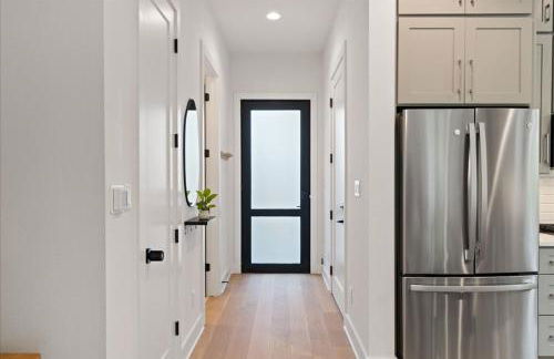 Modern Family Comfort 2BR 2 5BA Sleeps 6 - Foto 35