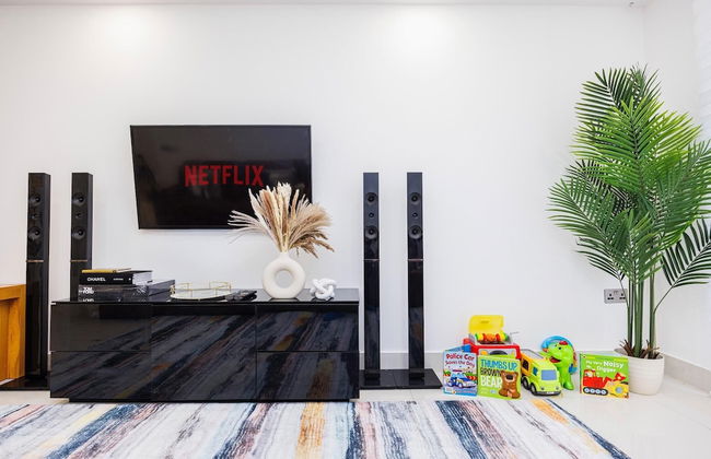 Luxurious - Pool Table - Games Room - Free Parking - Photo 60