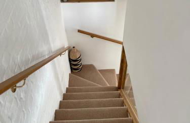 Sompting Village - Close to sea and South Downs - Photo 11