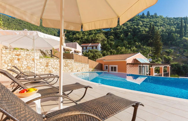 Villa Konstantinos Large Private Pool Walk to Beach Sea Views A C Wifi - 354 - Foto 13