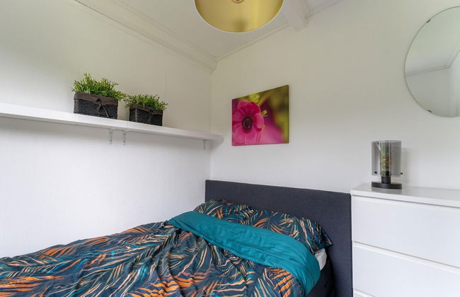 Holiday Home in Zeeland Near Lake - Foto 3