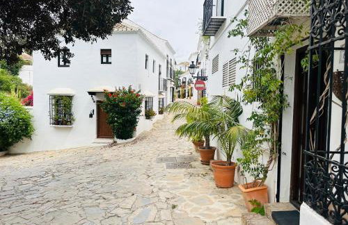 Lovely studio in Marbella close to Puente Romano - Photo 11