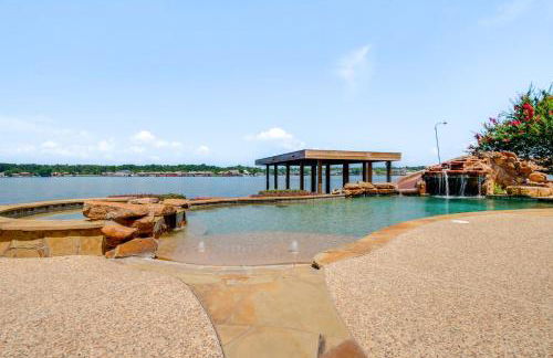 Conroe Lake House Luxe Pool, Private Dock and Games - Photo 34