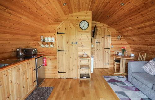 Pine Lodge - Photo 8