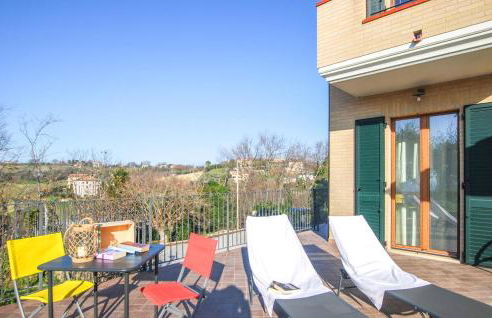 Amazing Home In Morrovalle With Wifi - Foto 15