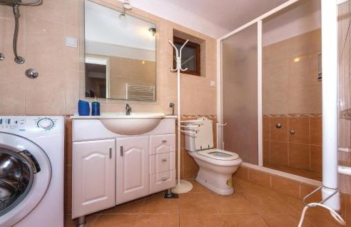 Three-Bedroom Holiday Home In Trbounje - Foto 38