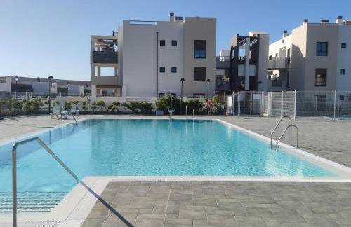 Serene Luxury Apartment with Pool - Viento Azul - Photo 1