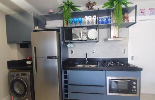 Lindo apto tudo novinho, prédio frente mar - Foto 11