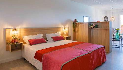 Luxury Singular Apartments Orange - Foto 2, wardrobe