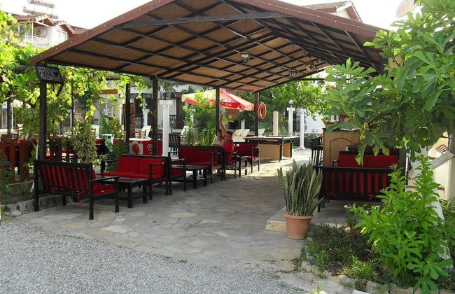 Villa Ozalp Apartments - Photo 21