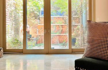 Luxe 4 bed 5 bath with Parking Walk to Capitol, Convention Center, museums and shops - Foto 29