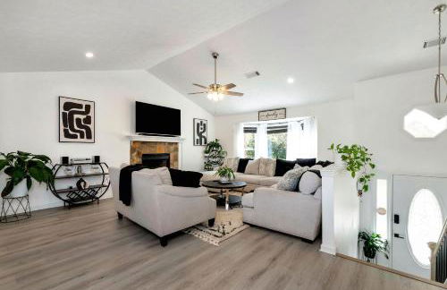 Spacious 5BR Family Retreat Near Mall of GA Sleeps 13 - Foto 34