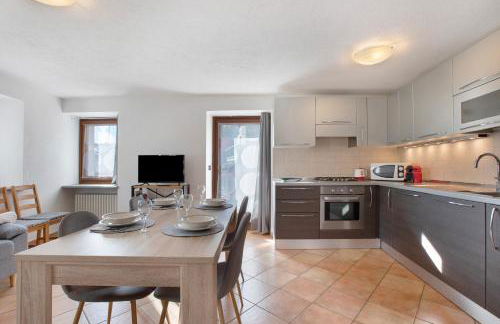 Tra Montagna e Città - Aosta - Foto 25