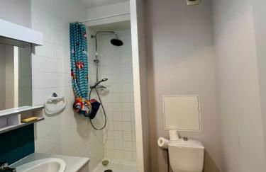 Studio calme proche de la gare - Foto 12