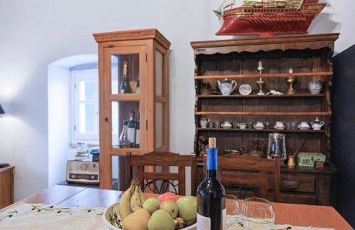 'Perithyron', Konstantina's House, Old Perithia - An Authentic stone Retreat in Corfu's most Historic Village - Photo 7