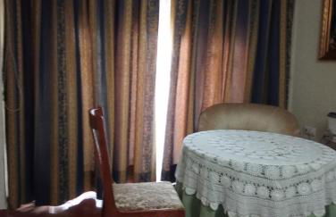 Habitación Privada Vista al Balcón - Foto 2