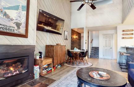 Chic 1 BDR Loft with Hot Tub Near Canyon Lodge - Foto 14