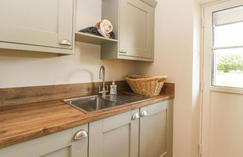 Strawberry Cottage - Photo 11