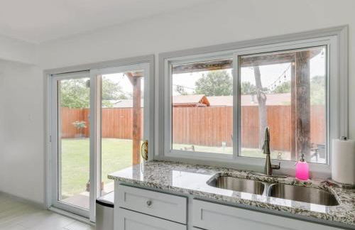 Best of Irving - Yard Firepit Free Parking - Foto 16