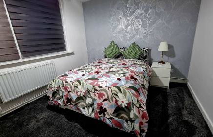 Amazing 1 bed entire flat with separate living room and kitchen in London With Free Parking - Foto 13