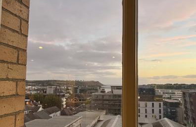 Central Plymouth Sea View Penthouse Apartment with Secure Parking - Foto 16