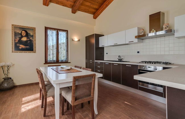 Villa in Piandimeleto With Pool & Sauna - Foto 14