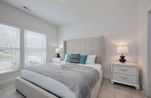 Two Townhomes - Hot Tubs and Rooftop Balconies - Foto 71