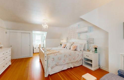 Farmhouse Minus the Farm - Foto 13