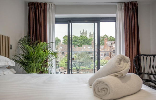 The Quadrant The Carillon Suite - Photo 1