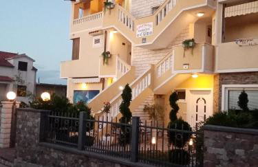 Apartments Ivanković - Photo 1