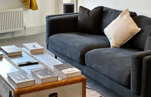 Stylish 3Bed apartment with FREE PARKING - Foto 7