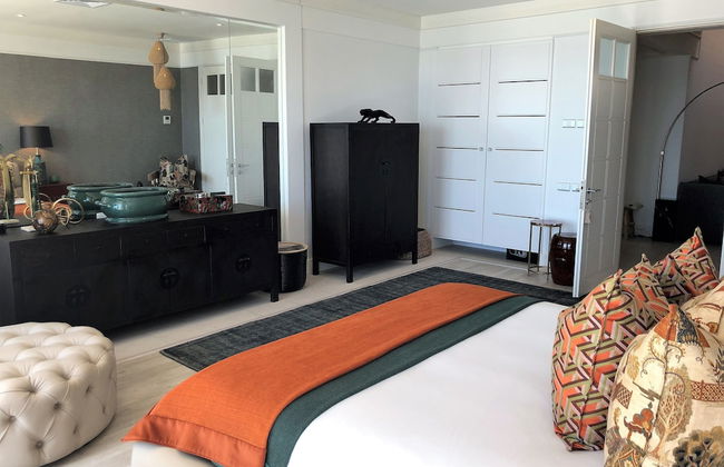 Clifton YOLO Spaces – Clifton Mansion Villa - Photo 24