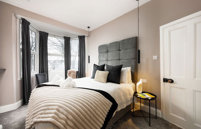 Beautiful 3 Bed House - Habita Property - Photo 9