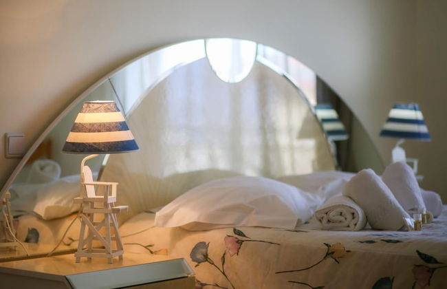 Atlantic Ocean Pool Apartment - Photo 2