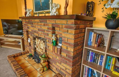 House - Sleeps 6 & Free parking - Foto 12