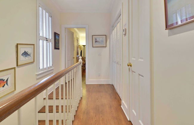 Amelia Home by Avantstay In Historic Old Town w/ Pool - Foto 16