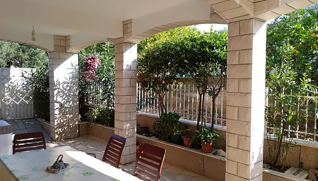 Charming apartment in Vinišće with parking included - Foto 2, Immagine principale