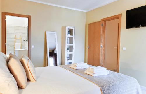 CASA TÔMBUA - Pool - Beach & Center 300m - AC - WiFi - Foto 2