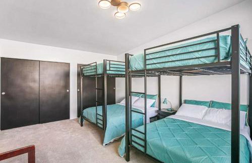 Waterfront Haven with Spectacular View in Bainbridge - Foto 15