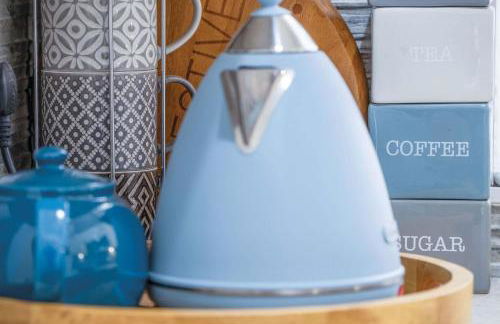 Belle Vue Court - 2 Bedroom Apartment - Tenby - Photo 62